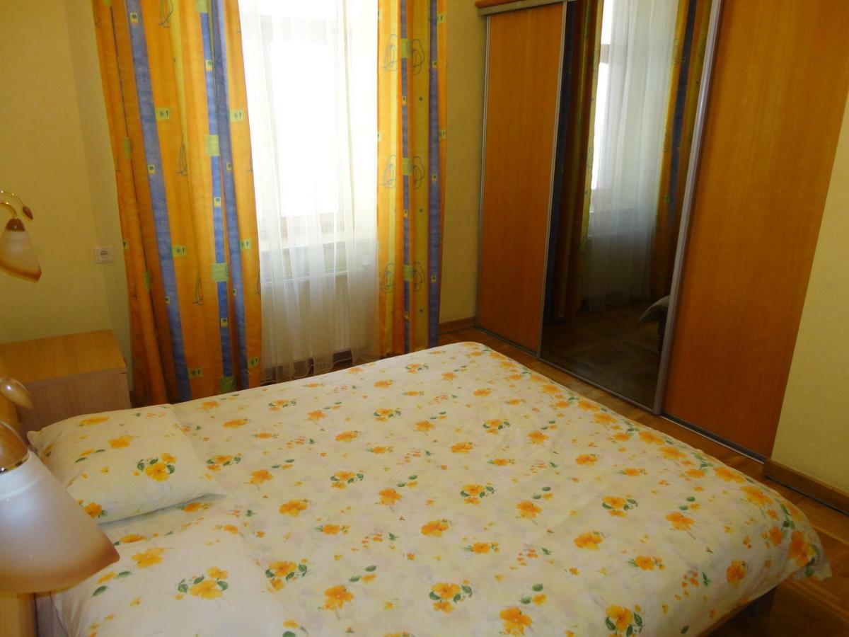 Old Apartment *